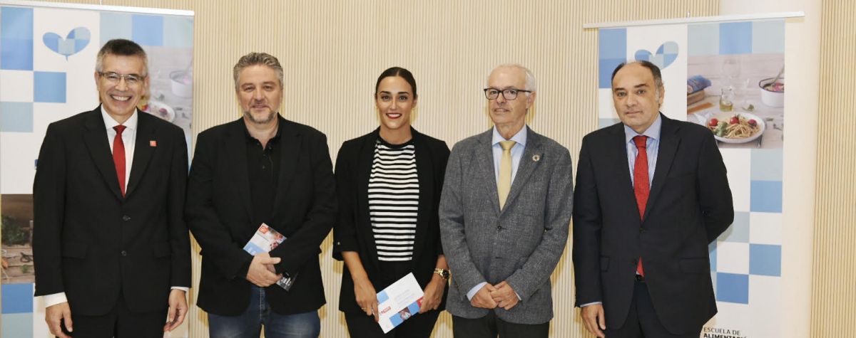 LA FUNDACIÓN EROSKI ABORDA ALIMENTACIÓN Y EL BIENESTAR DE LOS MAYORES LA FUNDACIÓN EROSKI ABORDA ALIMENTACIÓN Y EL BIENESTAR DE LOS MAYORES
